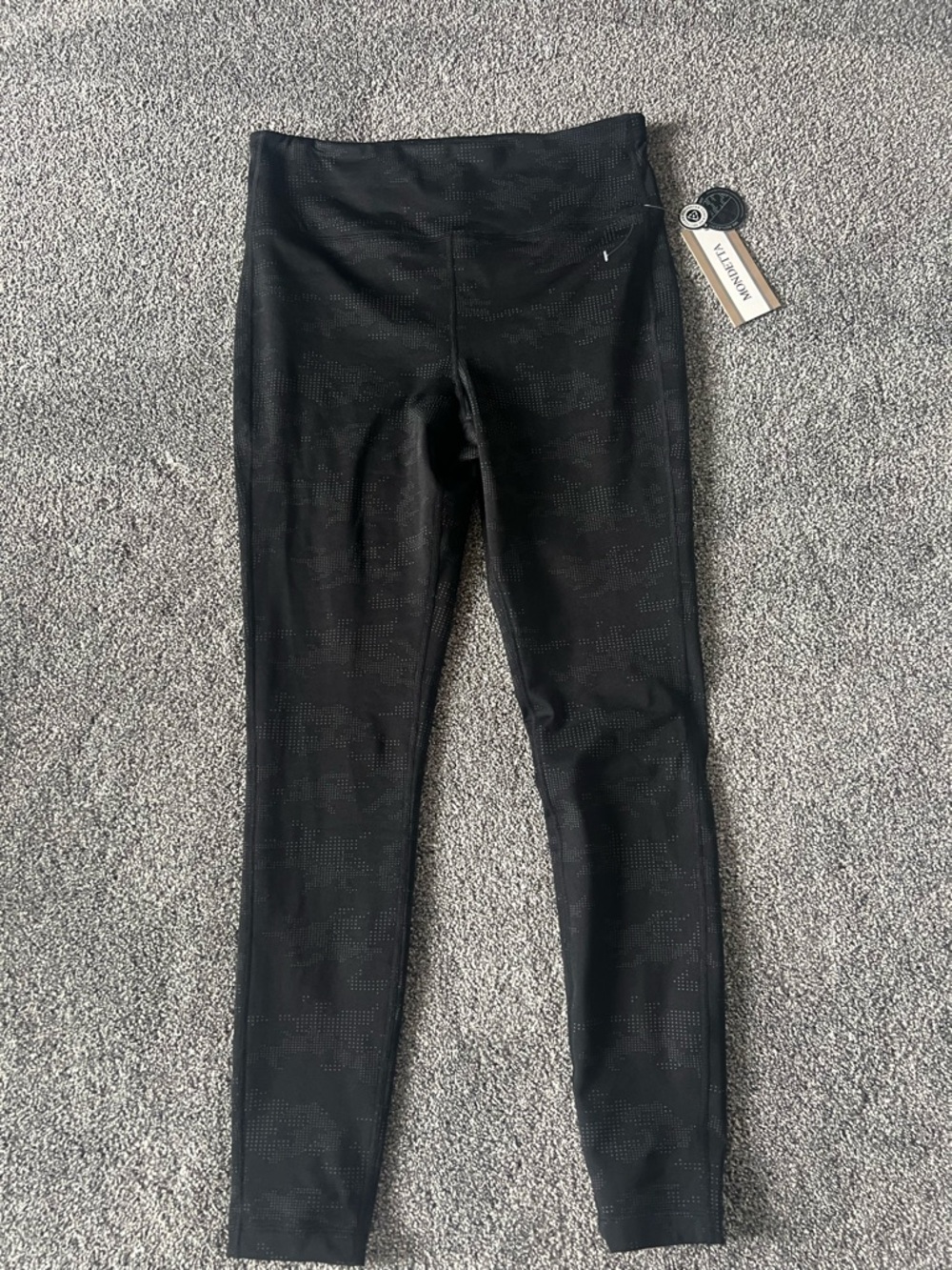 Mondetta Black Leggings with pattern